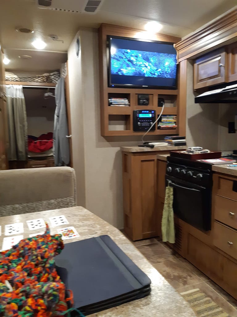 Kitchen, dinette, entertainment centre